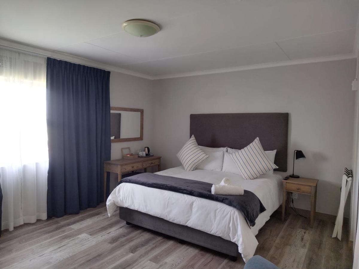Blue Owl Guest House 모젤베이 외부 사진