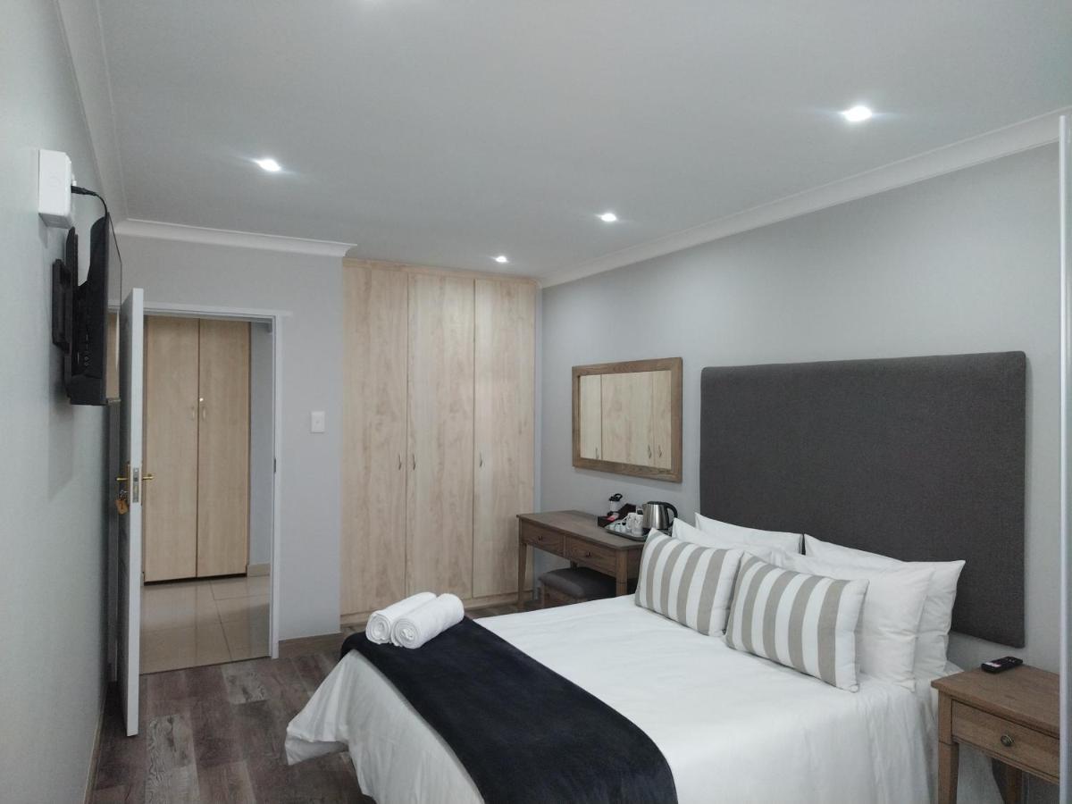 Blue Owl Guest House 모젤베이 외부 사진